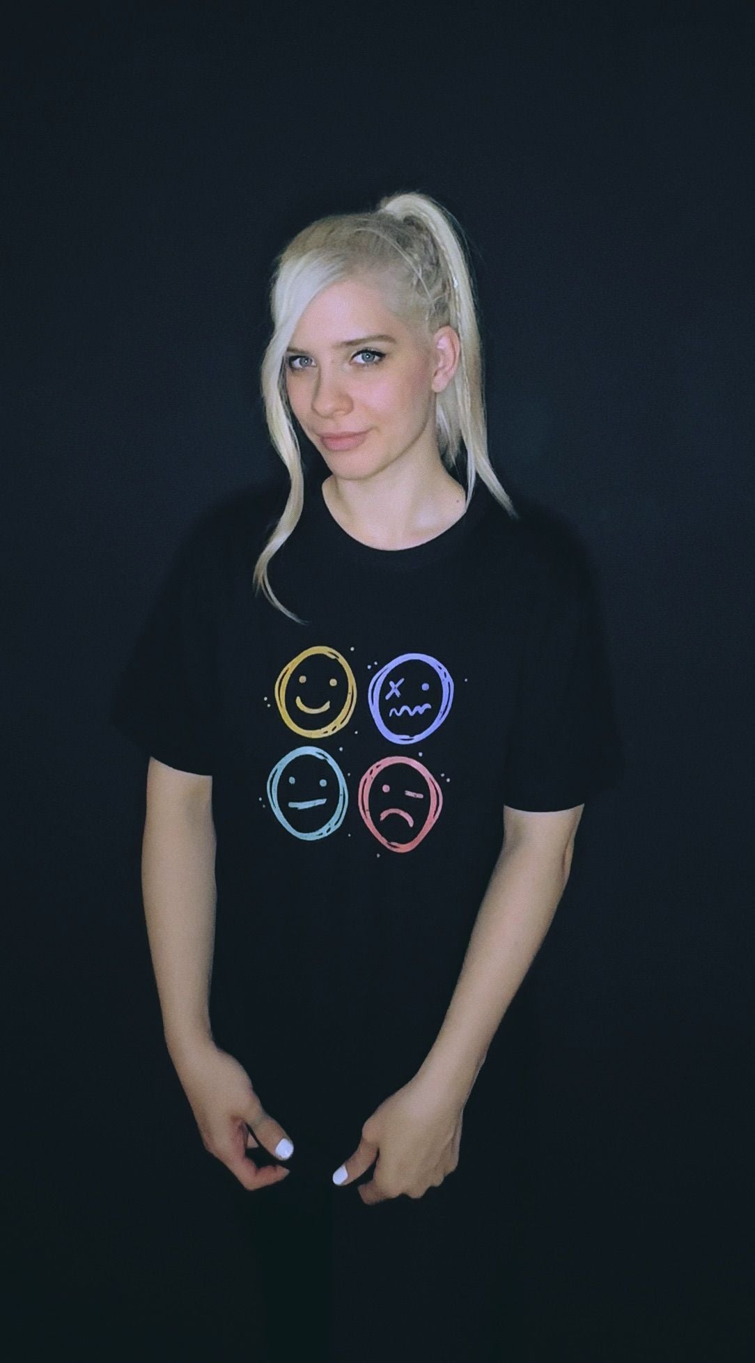 „Es ist okay“ T-Shirt – Katha Rosa x Lukas Linder
